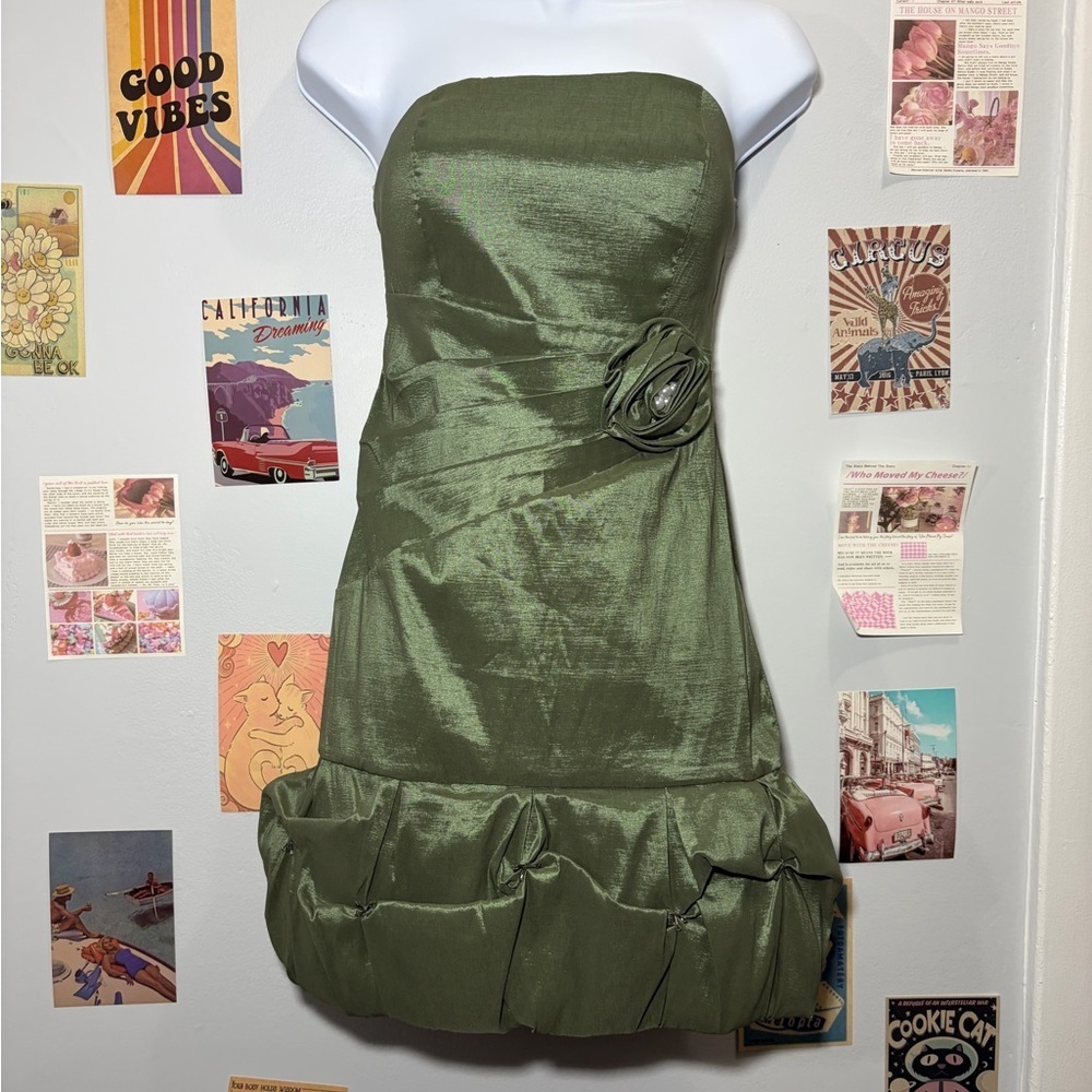 Romeo & Juliet Couture Olive Green Strapless Rosette Cocktail Dress